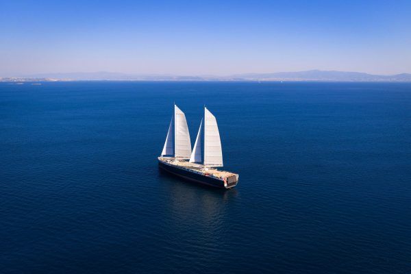 Imagen de portada - Neoliner Origin transports 1,000 tons of coffee to Montreal with wind propulsion