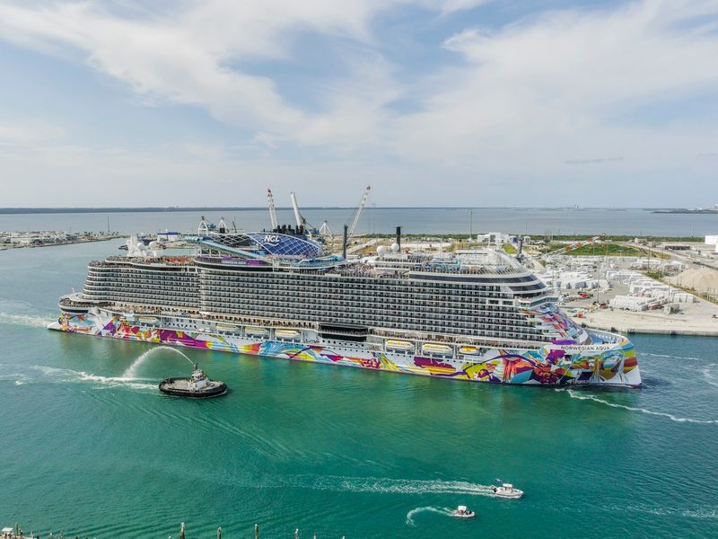 Imagen de portada - Norwegian Aqua Lanza Cruceros a las Bahamas desde Miami en 2028