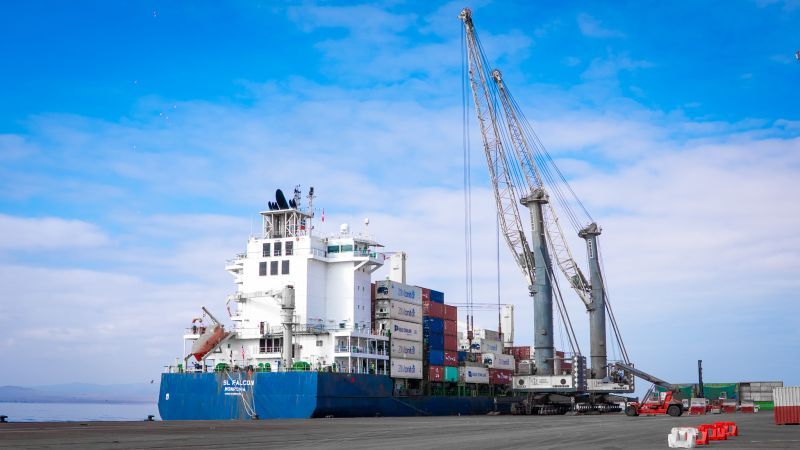 Imagen de portada - Peru: ZIM makes first shipment of fruit cargo in Port of Paracas