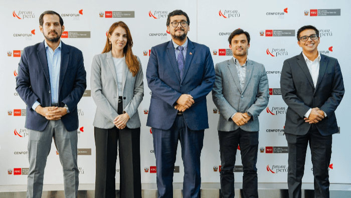Imagen de portada - Peruvian Government and DP World Callao Explore Strengthening Port Infrastructure