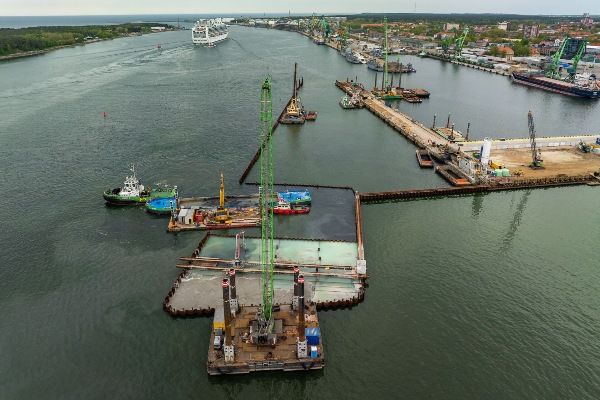 Imagen de portada - Port of Klaipeda Completes Construction of First Docks for Cruise Terminal