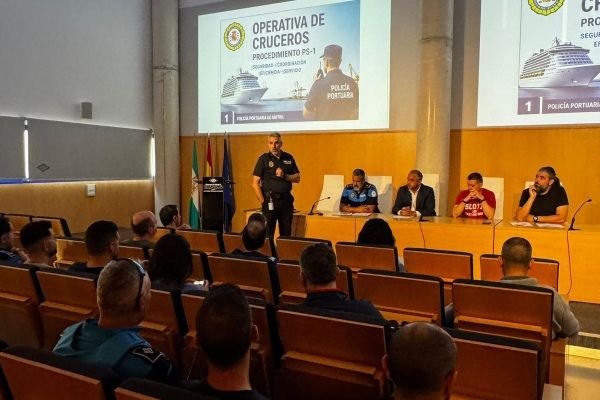 Imagen de portada - Port of Motril Implements Specific Action Protocol for Cruise Operations