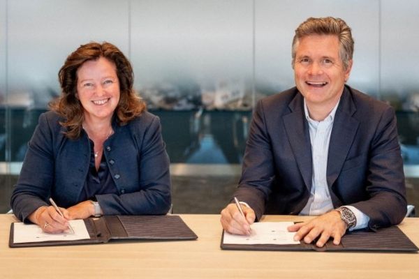 Imagen de portada - Port of Rotterdam Authority Transfers Routescanner to Royal Dirkzwager