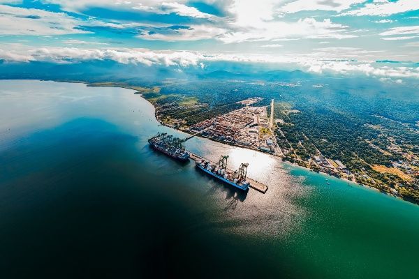 Imagen de portada - Porto Itapoá Records 74,000 Containers in June 2026, Setting a New Record