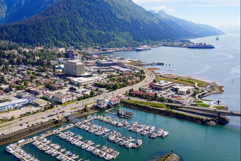 Imagen de portada - Princess Cruises Celebra 25 Años de Innovación en Energía en Tierra en Juneau