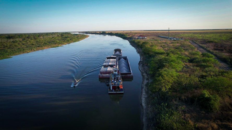 Imagen de portada - Puerto Busch and Paraguay-Paraná Waterway: First Meeting in 7 Years in Bolivia