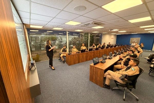 Imagen de portada - Puertos de Paraná promueve capacitación para fortalecer seguridad portuaria