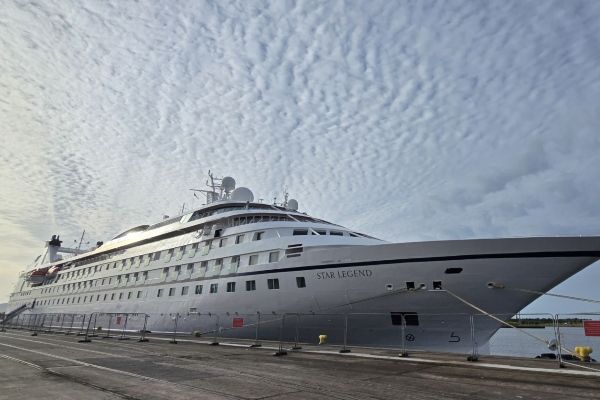 Imagen de portada - Regional and Expedition Cruises Gain Demand in ABP Ports in the UK