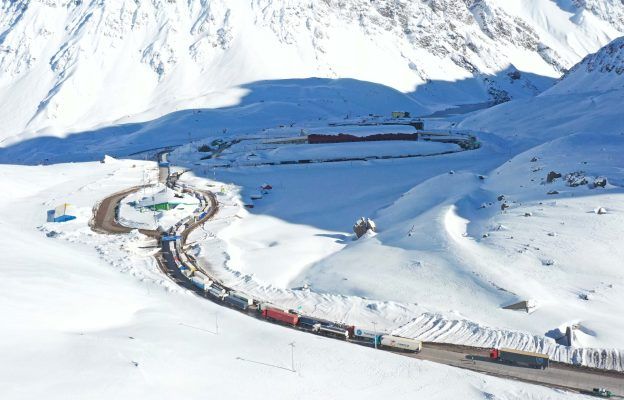Imagen de portada - Reopening of Cristo Redentor Pass for Cargo Transport Only