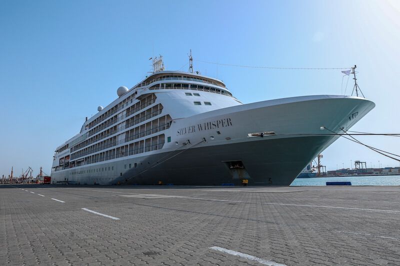 Imagen de portada - Silver Whisper Cumple 25 Años de Servicio con Reservas Hasta 2029