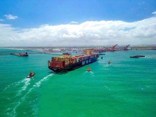 Imagen de portada - Suape records 25.6% growth in cargo movement in the first half