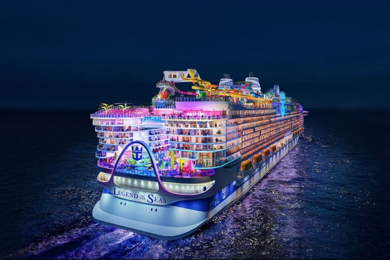 Imagen de portada - Temporada Inaugural del Legend of the Seas: Itinerarios del Mediterráneo al Caribe