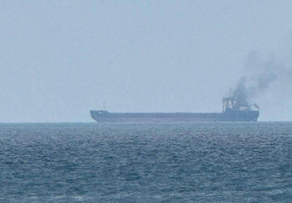 Imagen de portada - UAE accuses Iran of piracy after attack on Adnoc oil tanker in Hormuz