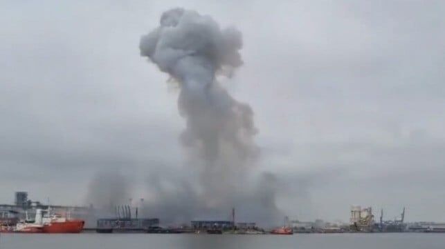 Imagen de portada - Ucrania culpa a la interferencia mientras un dron se desvía hacia un puerto rumano y explota