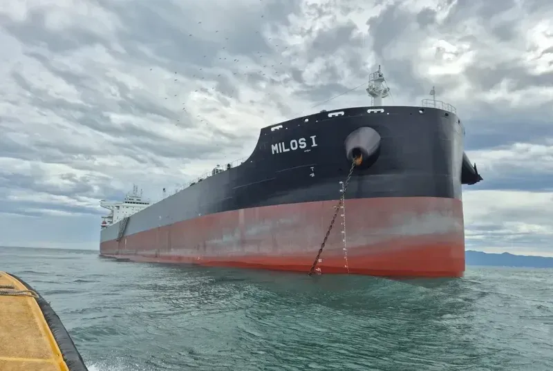 Imagen de portada - Ukrainian Crew Member Dies Aboard Milos I Ship Off Mar del Plata