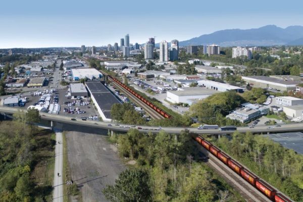 Imagen de portada - VFPA Builds Holdom Overpass to Improve Trade Flow
