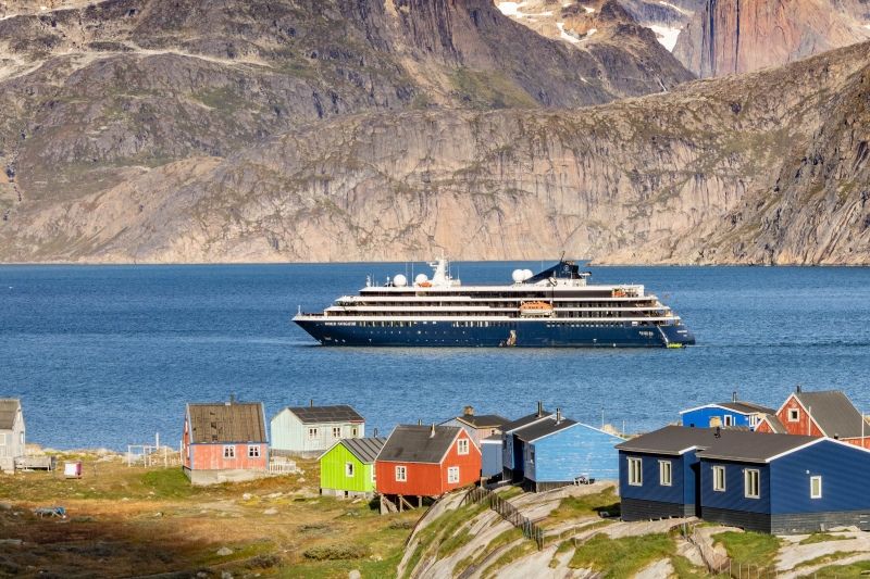 Imagen de portada - World Navigator Celebra Cinco Años de Viajes de Expedición de Lujo