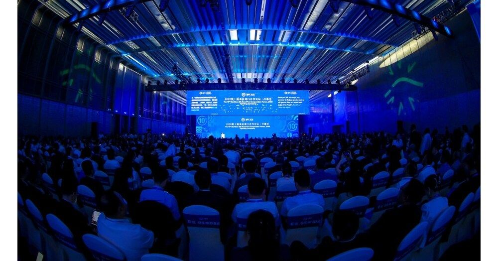 Imagen de portada - Xinhua Silk Road: Se inaugura el 10º Foro de Cooperación Portuaria de la Ruta Marítima de la Seda, destacando la resiliencia, la sinergia y la cooperación de beneficio mutuo para el sector portuario y marítimo