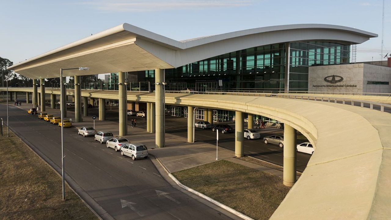 aeropuerto cordoba.jpeg