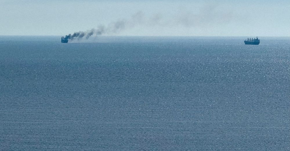 Imagen de portada - Ataques en el Mar Negro interrumpen el suministro mundial de cereales y petróleo en medio de la escalada del conflicto