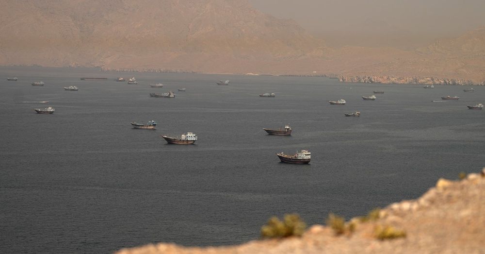 Imagen de portada - Aumentan los envíos de petróleo en Ormuz, aunque crecen las preguntas sobre los términos de tránsito de Irán