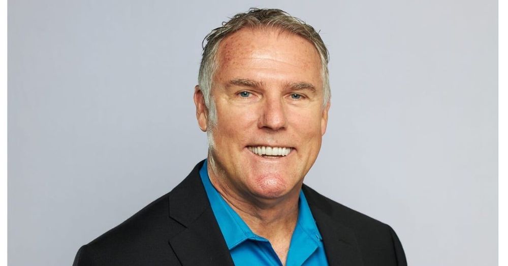 Imagen de portada - Azamara Cruises' Capt. Nico Corbijn is retiring