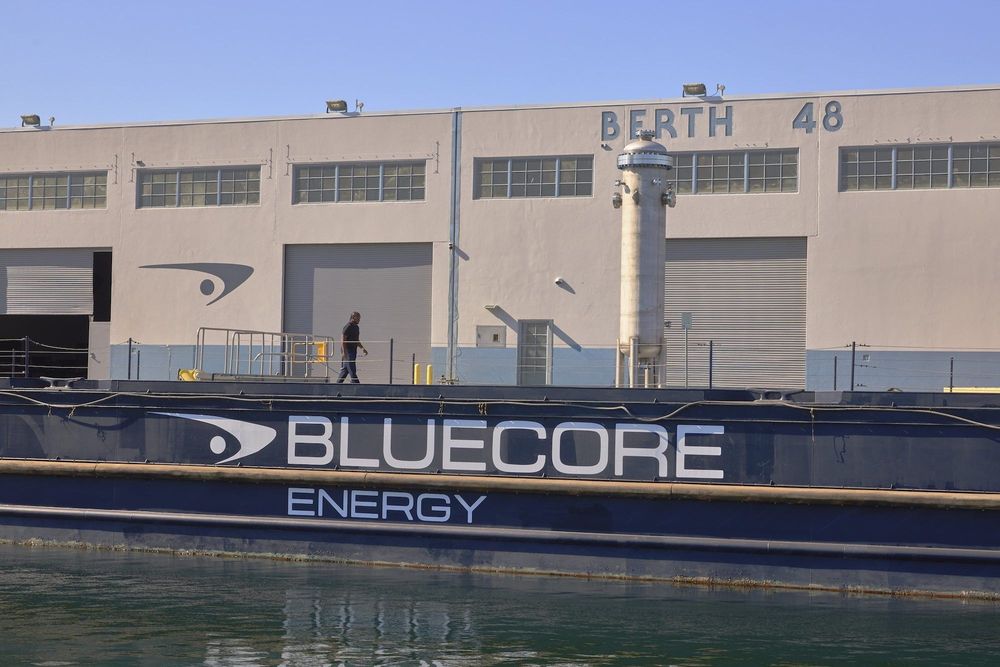 Imagen de portada - Bluecore Asegura Barcaza para Sistema Flotante de Energía Nuclear en Long Beach