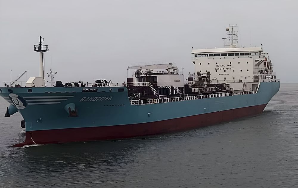 Imagen de portada - Buque MT SANDPIPER arriba al Puerto de Esmeraldas para exportar aceite de palma