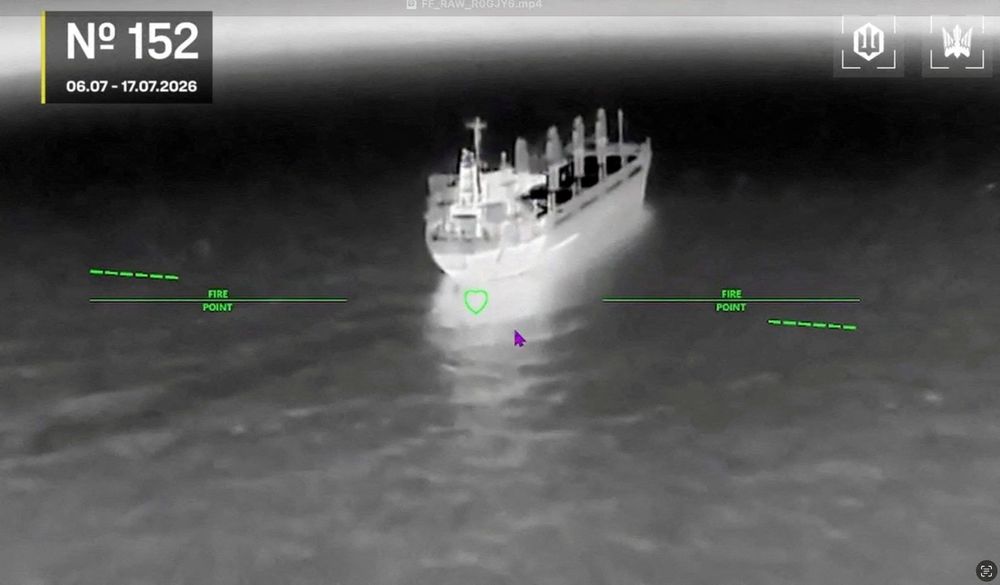 Imagen de portada - Buque Ruso se Hunde en el Mar Negro Tras Ataque de Drones Ucranianos