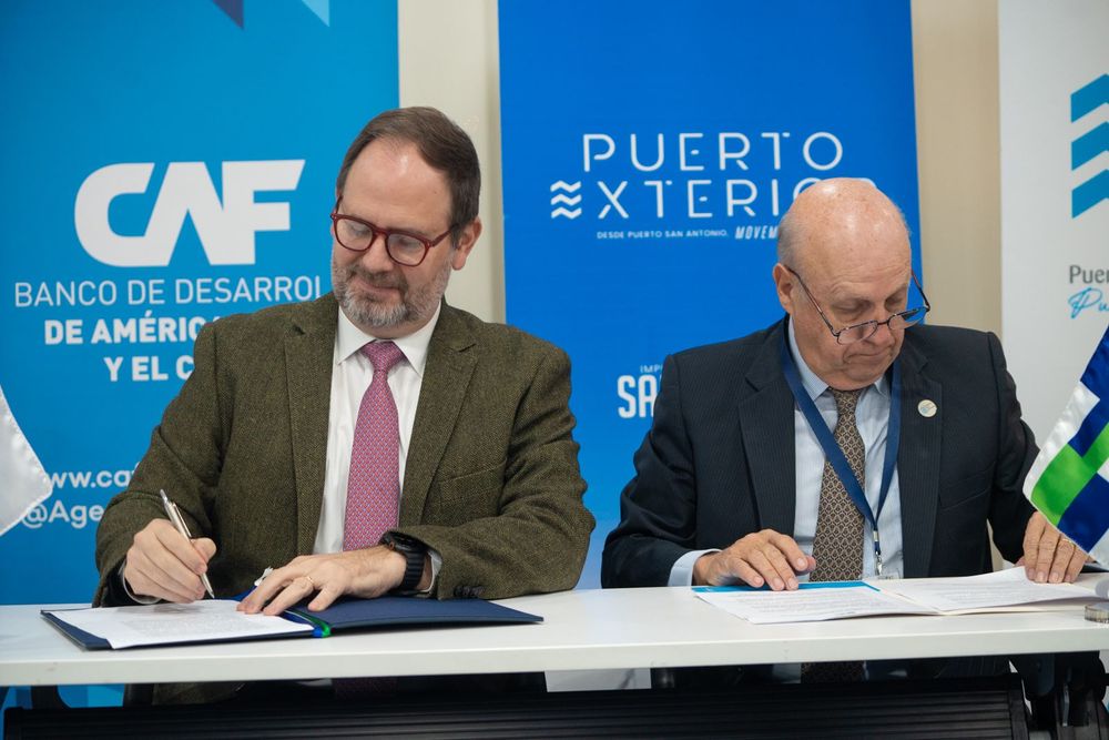 Imagen de portada - CAF Approved USD 50 Million for Enabling Works of San Antonio's Outer Port