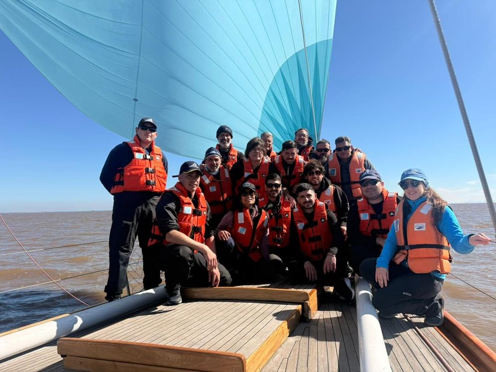 Imagen de portada - Coast Guard strengthens nautical training with instruction days in the Río de la Plata