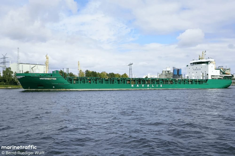 Imagen de portada - Cyprus-Flagged Vessel Detained While Passing Through Russian Waters in the Gulf of Finland