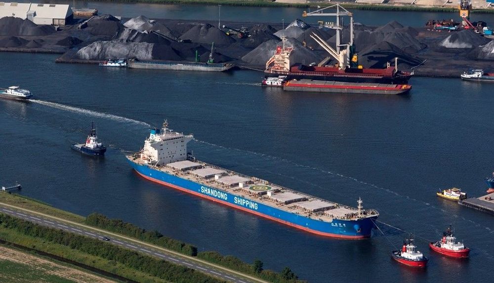 Imagen de portada - Draft Limited in Ghent-Terneuzen Canal of North Sea Port Due to Drought