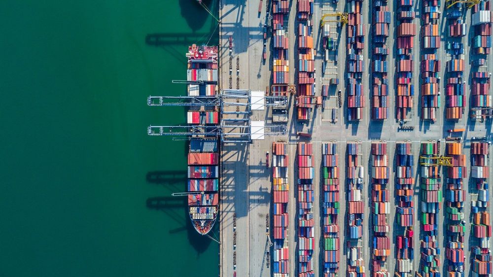 Imagen de portada - Drewry: Las tarifas spot de contenedores continúan subiendo a medida que la temporada alta temprana cobra impulso