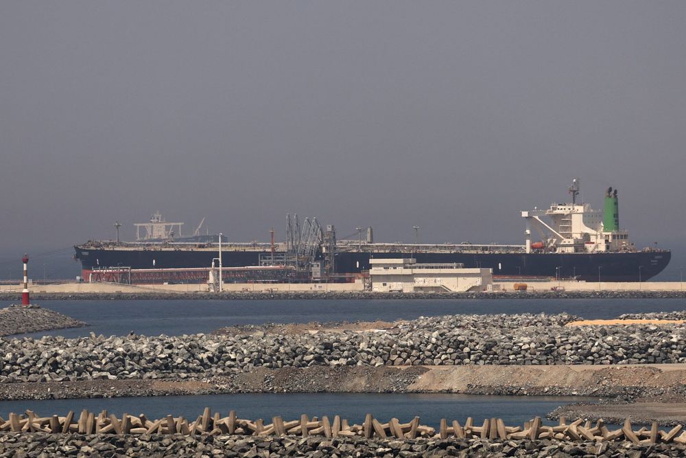 Imagen de portada - EAU Duplicará la Capacidad de Exportación de Petróleo Evitando Ormuz para 2027