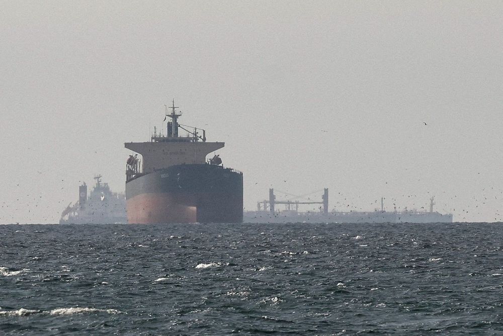 Imagen de portada - EE. UU. e Irán se acercan a un acuerdo sobre el Estrecho de Ormuz a pesar de los ataques a la navegación