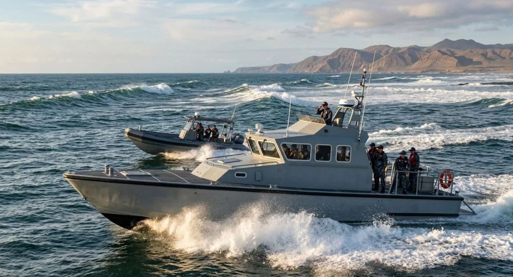 Imagen de portada - Ecuador and the U.S. Deploy Ships and Helicopters for Maritime Security