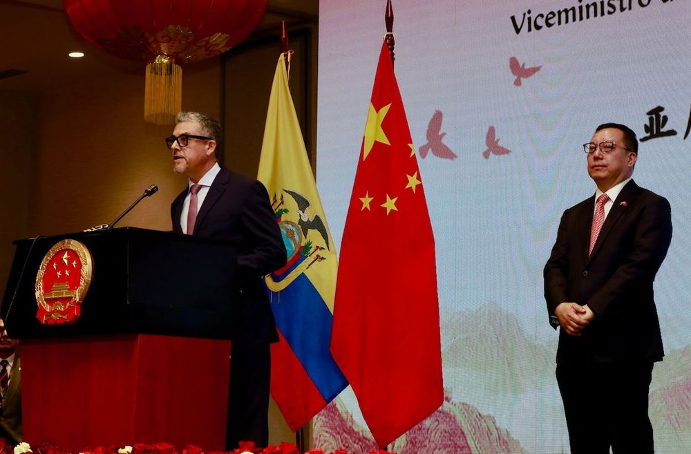 Imagen de portada - Ecuador busca ampliar oportunidades comerciales mediante el TLC con China