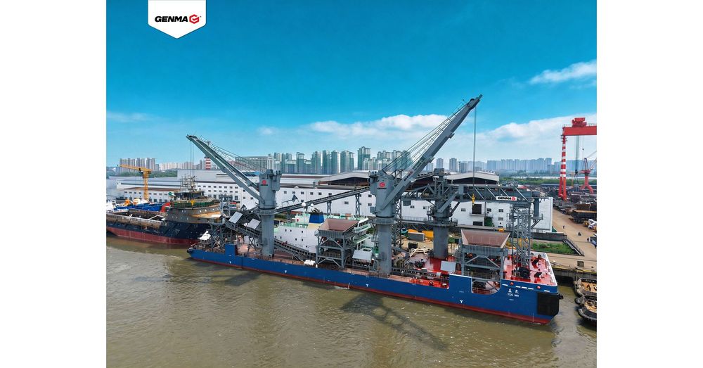 Imagen de portada - GENMA despliega un sistema flotante de transbordo para operaciones minerales en África Occidental