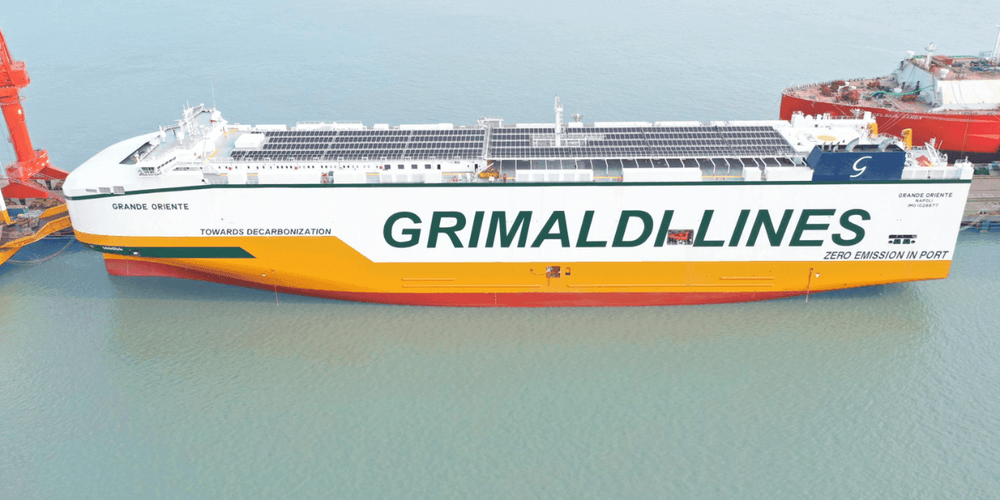 Imagen de portada - Grimaldi Recibe el Duodécimo Buque Portavehículos Preparado para Amoníaco