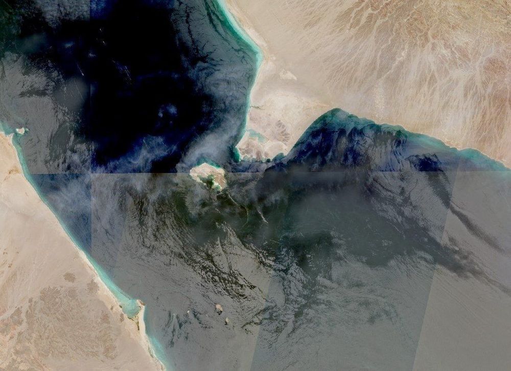 Imagen de portada - Grupo Armado Aborda Buque Tanque en el Golfo de Adén, Desvía la Embarcación Hacia Somalia