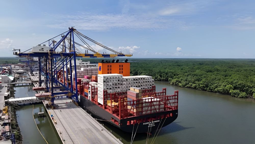 Imagen de portada - Guayaquil Grows 30% in Container Movement During 2026