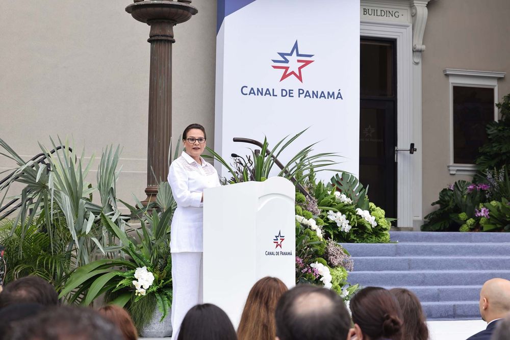 Imagen de portada - Ilya Espino de Marotta Assumes Role as Panama Canal Administrator for 2026-2033