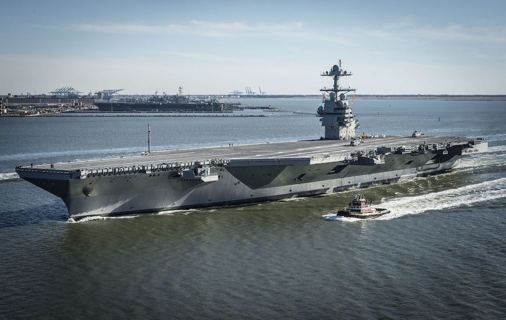 Imagen de portada - La Marina de EE. UU. Permite Buques de Guerra de Construcción Extranjera en Nueva Política de Revisión de Construcción Naval