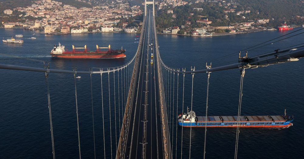 Imagen de portada - London's marine insurers widen Black Sea high risk zone as shipping attacks surge
