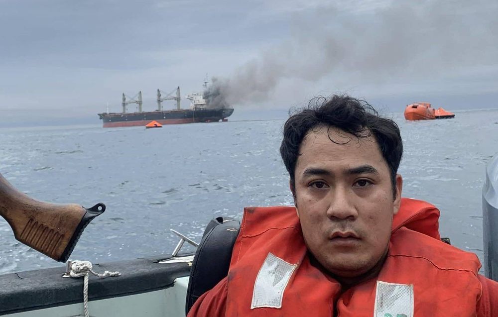 Imagen de portada - Los marinos enfrentan riesgos sin precedentes en medio de conflictos geopolíticos en las rutas marítimas mundiales