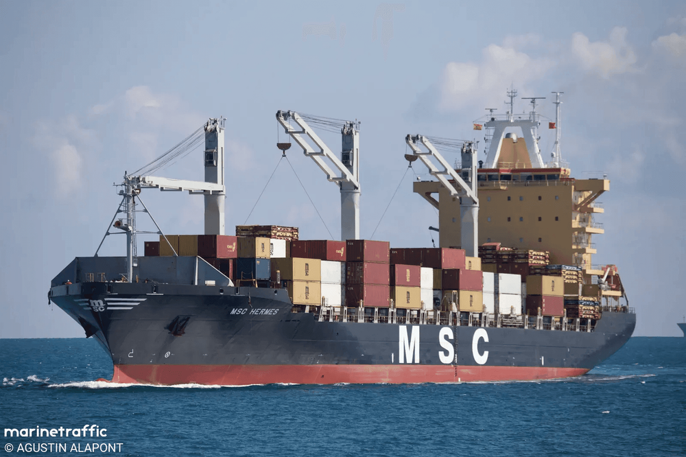 Imagen de portada - MSC Containership Crew Rescued After Distress Call in East of Vietnam