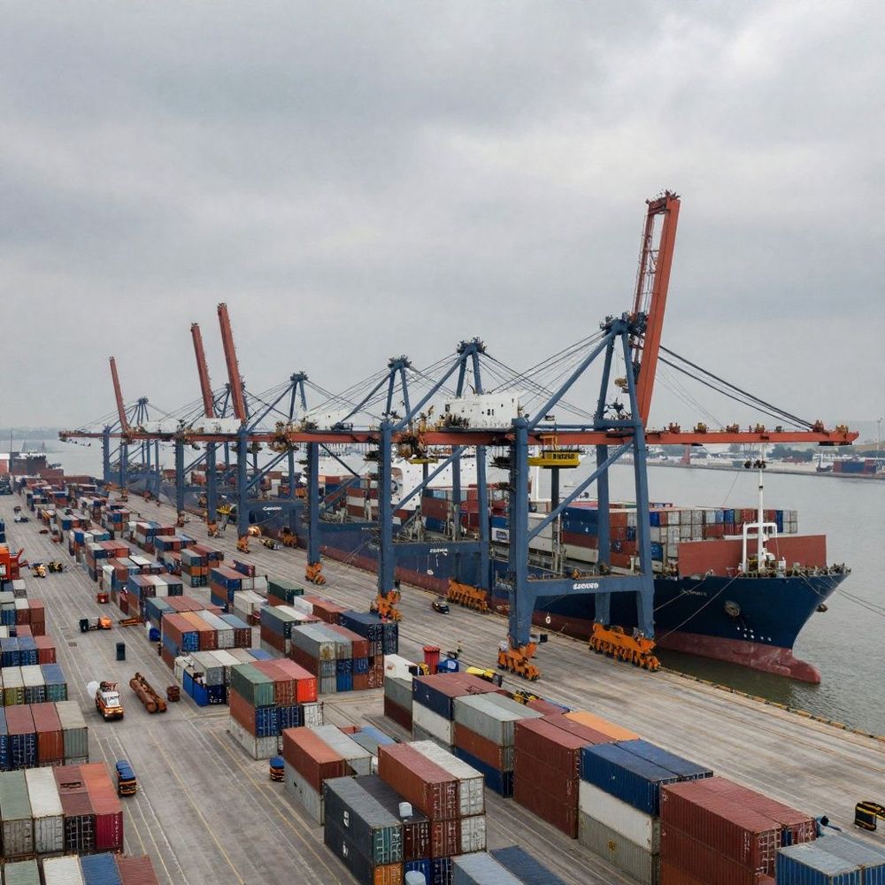 Imagen de portada - Maersk revisa las tarifas del recargo por temporada alta para las rutas del subcontinente indio y Oriente Medio