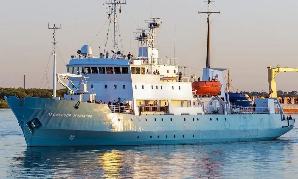 Imagen de portada - Noruega incauta un buque de expedición ruso por una indemnización de arbitraje de 4.220 millones de dólares a Naftogaz