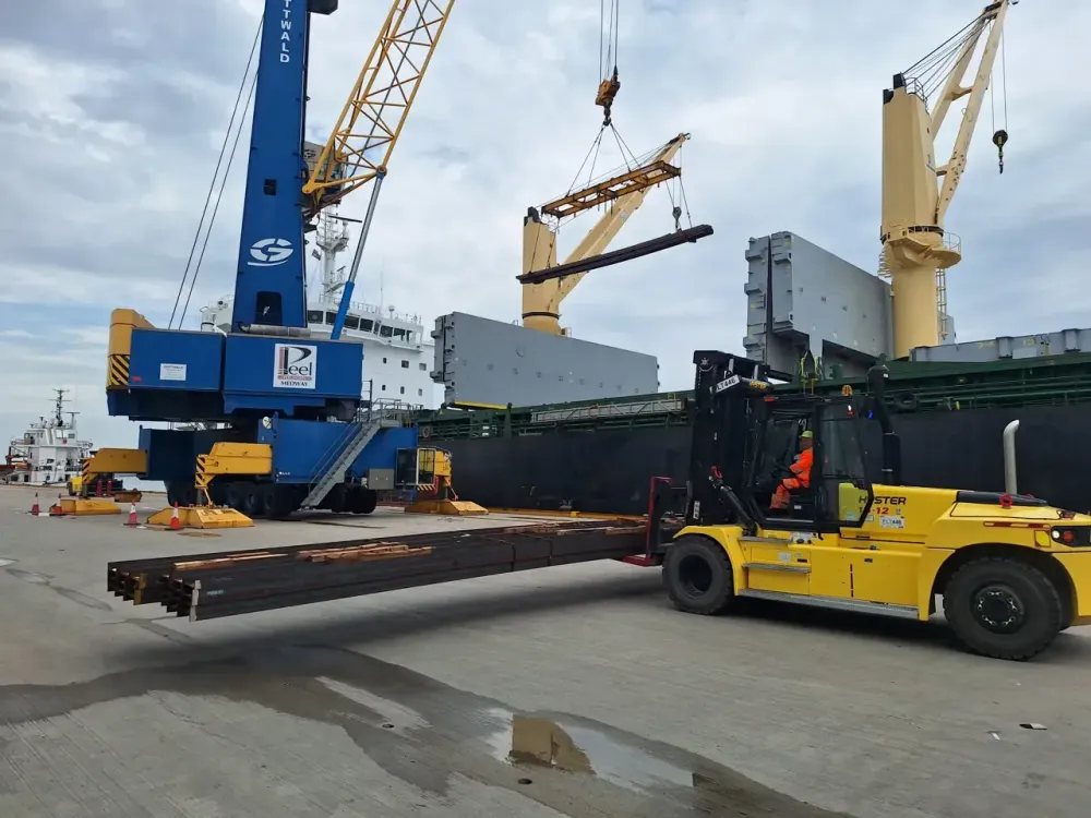 Imagen de portada - ParkerSteel Inaugurates Storage Operation at Port of Sheerness